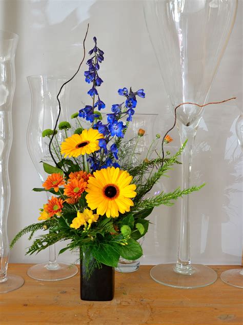 Flowers And Vase Delivery Uk at Gerry Green blog