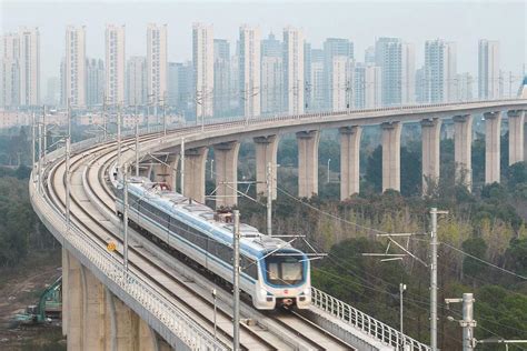 “唐山造”助力国内首条PPP模式市域铁路开通运营