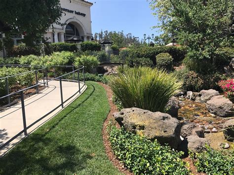 STARBUCKS, Calabasas - Restaurant Reviews, Phone Number & Photos ...