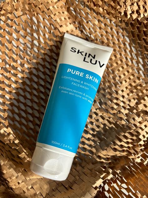 SKINLUV Pure Skin Lightning & Whitening Face wash Enriched with AHA ...