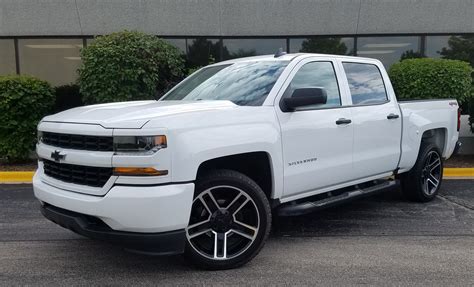 2018 Chevrolet Silverado 4x4 Crew Cab