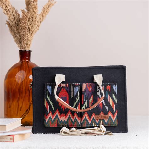 Shop Tote Bags Online - Fashionable and Functional | Maisha Lifestyle ...