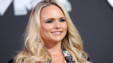 Miranda Lambert commands attention in tiny ripped mini skirt and the ...