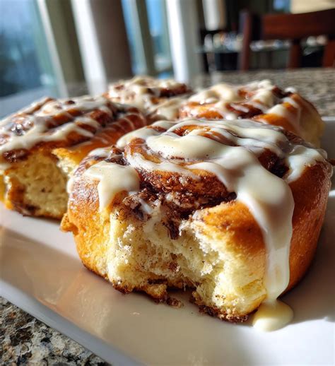Chocolate Cinnamon Rolls: 8 Steps to Pure Bliss – Vihaad Rezepte