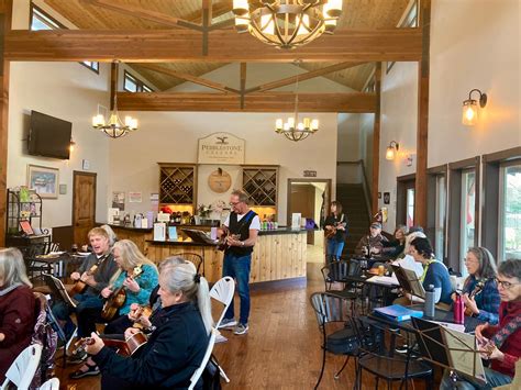 Ukuleles strike a chord with players at this Oregon winery - oregonlive.com