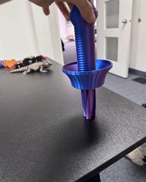 3D Printed Collapsible Twisty Sword! - Etsy