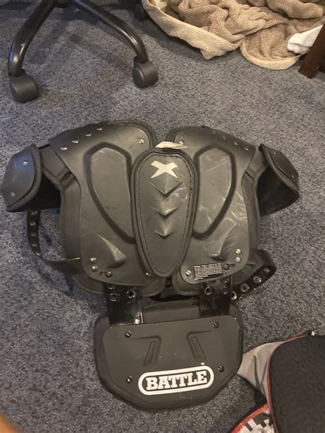 Youth Small Xenith Fly Shoulder Pads | SidelineSwap