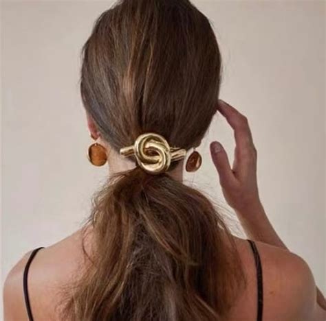 Twisted Metal Statement Hair Tie – Jewelsmars