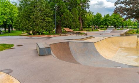 Skatepark in france | Premium Photo
