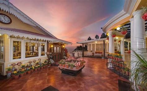 15 Resorts In Darjeeling You Must Visit For The Cosiest Stay