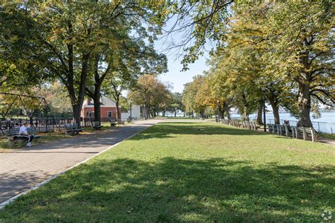 About College Point | Schools, Demographics, Things to Do - Homes.com