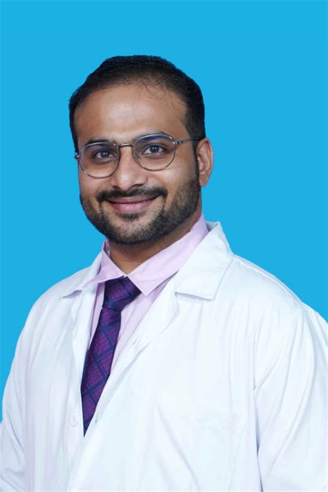 Dr Kushal Shah | Orthopaedicist /Joint Replacement Surgeon | Gleneagles ...