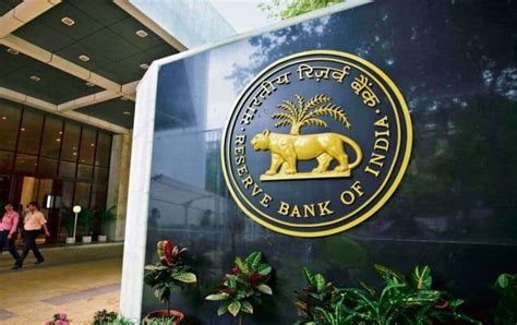 PM Lee Hsien Loong invites PM Modi to have tea with him in Little India ...