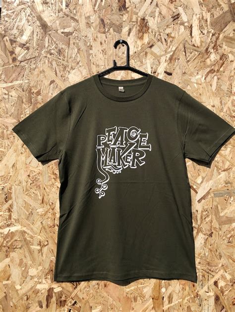 peacemaker snowskate