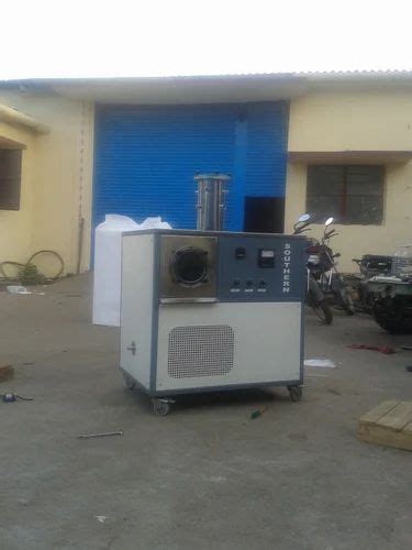 Laboratory Lyophilizer - Lyophilizer Freeze Dryer Trader - Retailer ...