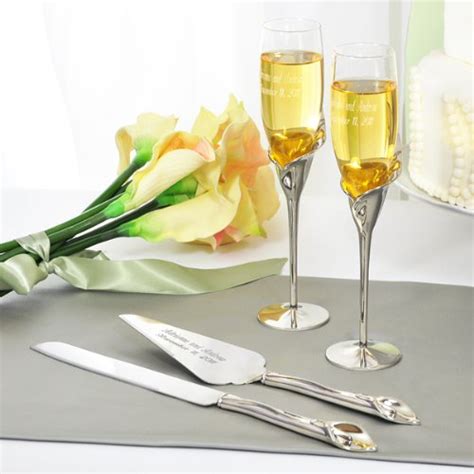 Traditional Calla Lily Champagne Toasting Flutes with FREE ENGRAVING ...