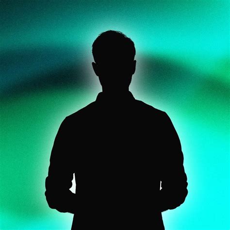 Rami Malek is reportedly in final talks to play the James Bond villain ...