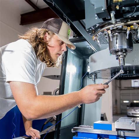 Machine Tool Technology Program 的图像结果