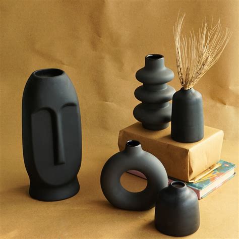 The Blacks | Set of 5 Ceramic Vases – Orange Skies