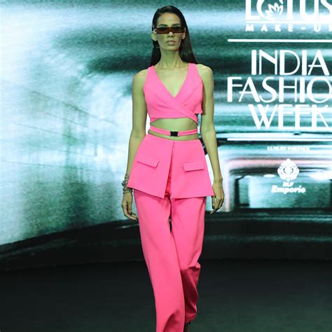 Check out Gaya at Lotus Make-Up India Fashion Week spring/summer 2021 ...