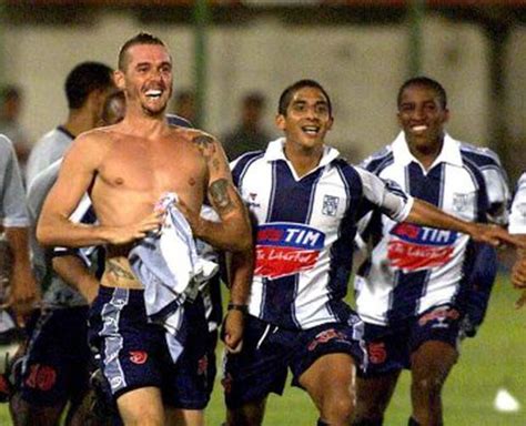 Universitario y el reto de hacer historia en Paraguay por la Copa ...