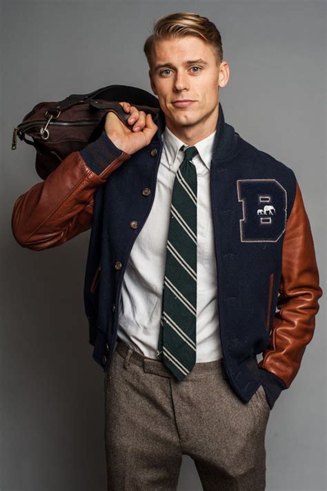 Le blouson TEDDY – champion des porte-manteaux | Blouson teddy homme ...