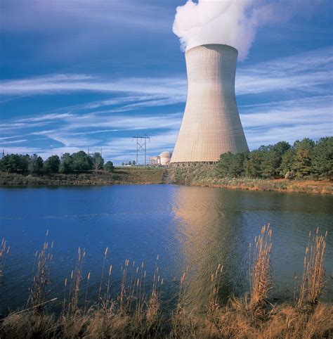 What you need to know about nuclear cooling towers | Duke Energy ...