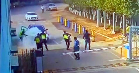 Tata Motors Nexon sub-4 meter compact SUV catches fire: Alert security ...