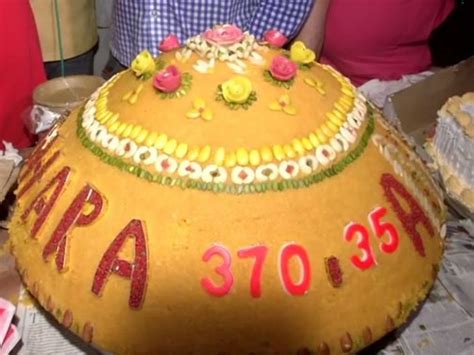 Delhi BJP chief Manoj Tiwari celebrates PM Modi's birthday at India Gate