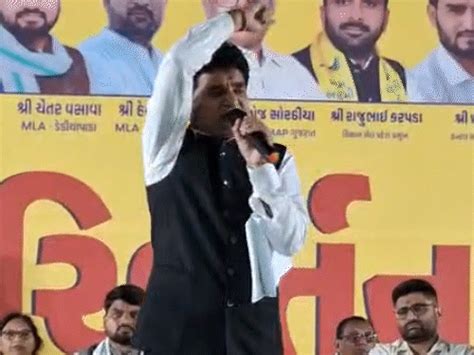 AAP's Parivartan Sabha held in Vapi