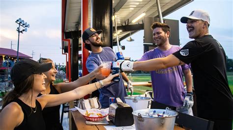 GolfSuites Happy Hour!, GolfSuites Baton Rouge (Baton Rouge, LA ...