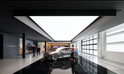 Lucid halves 2022 production estimate, citing continued supply-chain issues