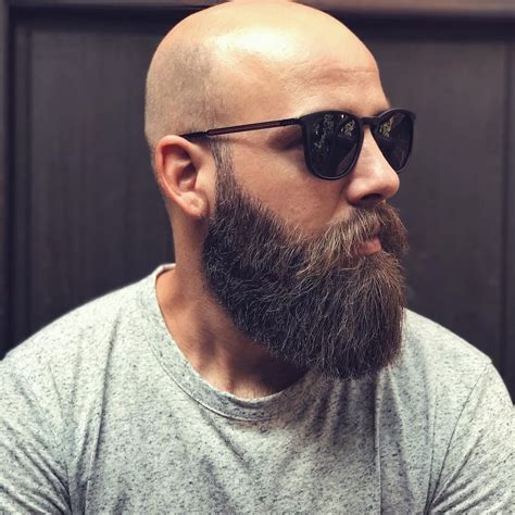 Pin by Eva Vandaele on Beest | Bald head with beard, Bald with beard ...