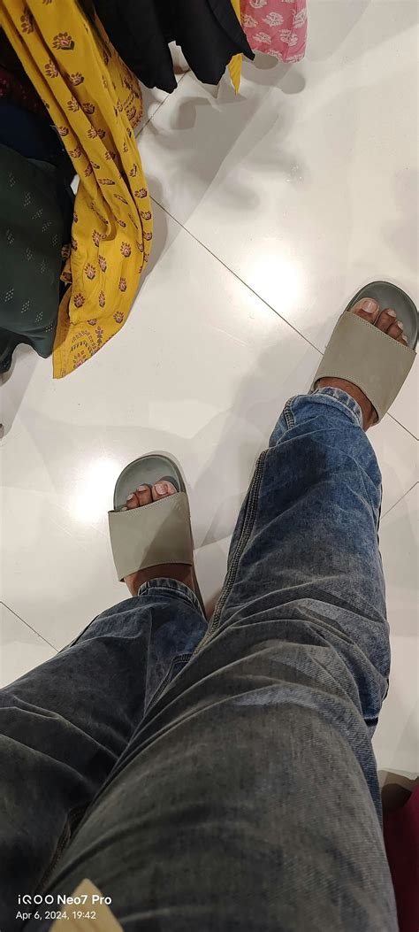 Eco Slides : Coal Black