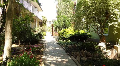 GUEST HOUSE ZOLOTAYA RYBKA (Saki) - Lodge Reviews & Photos - Tripadvisor