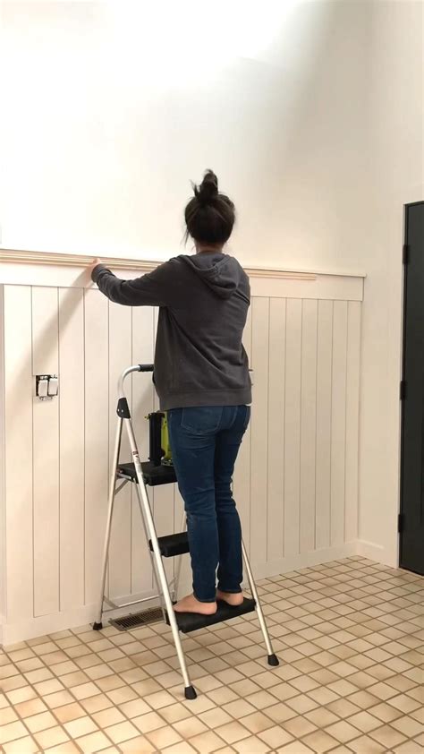 Diy shiplap wall with art ledge – Artofit