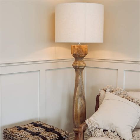 Robbia Wooden Floor Lamp – Silver Mushroom