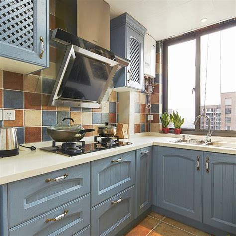 美式风格别墅厨房要如何装修设计？