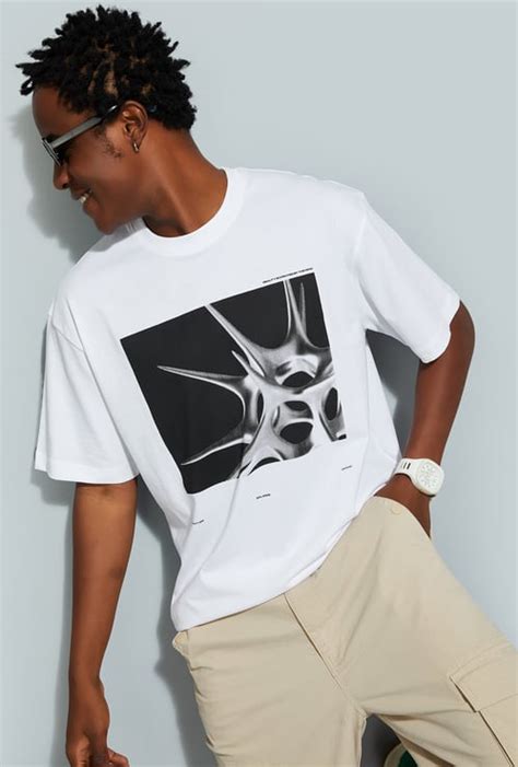 Tops for Men - Buy Men's Top Wear Online in India | Max Fashion