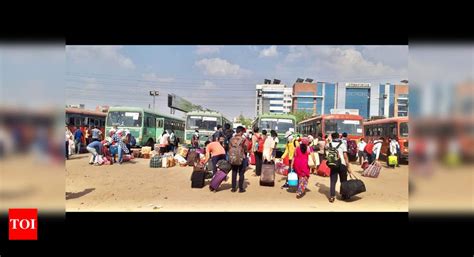 Hit by Covid, Kota coaching centres march for reopen nod | Jaipur News ...