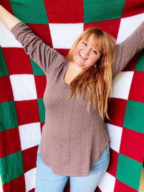 Buffalo plaid blankets with my 48-pin Sentro. : r/MachineKnitting