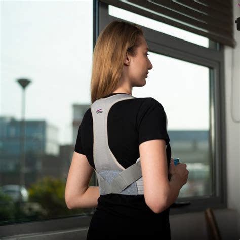 Buy Tynor A-33 Posture Corrector, Grey, 1 Unit Online at Medura Healthcare