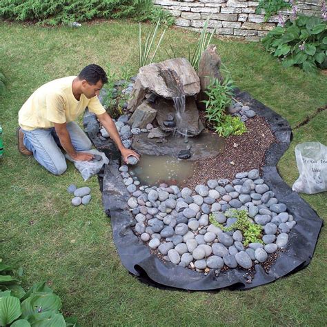 How to Build a Water Feature That's Low Maintenance | Garden pond ...