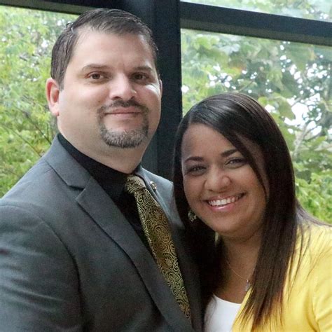 Digging Deep in Spanish! Please Share! - The Colley House