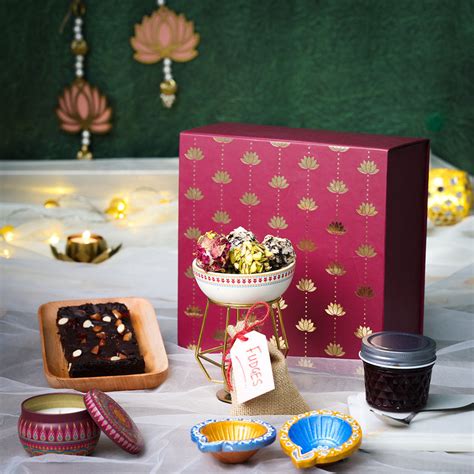 Diwali Gift Hamper | Luxury Diwali Hamper | Diwali gift hampers online ...