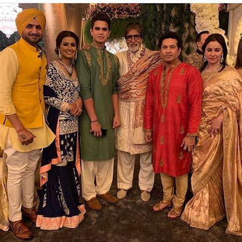 सचिन 5.4 फुट, बेटा अर्जुन 6.3 फुट; जानें कैसे बढ़ रही है अर्जुन की हाइट ...