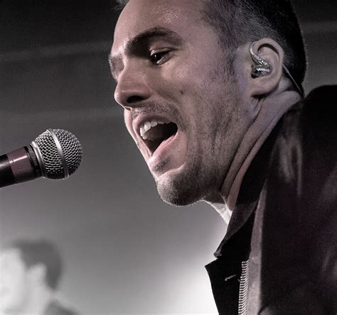 Shure In-Ear Monitoring System 的图像结果