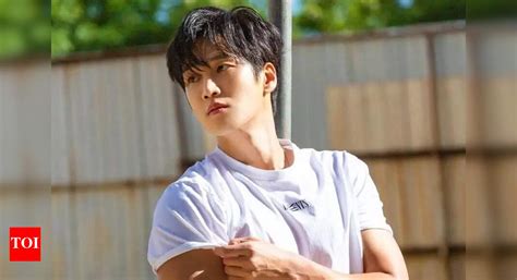 Ahn Bo Hyun sparks excitement as he considers lead role in new ...