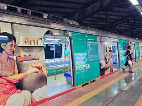 Mumbai Metro Train Advertising,Mumbai Metro Train Branding,Mumbai Metro ...