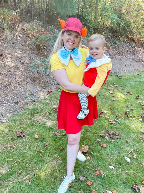 Mommy-and-Me Halloween Costume Idea: Tweedle Dee and Tweedle Dum ...